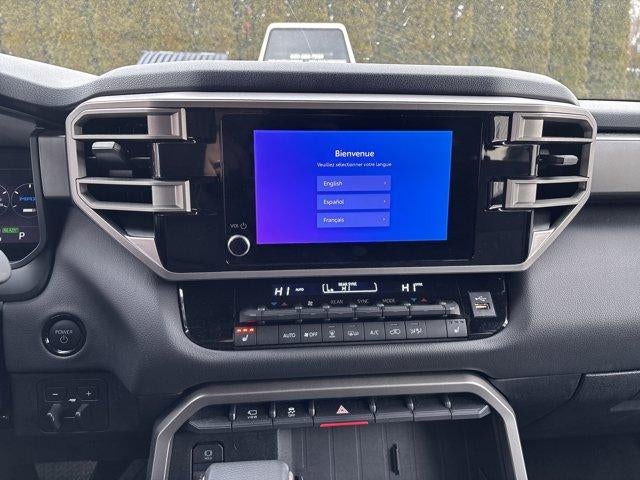 2025 Toyota Sequoia SR5 4WD (SE)