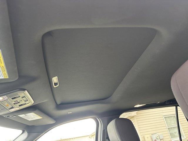 2025 Toyota Sequoia SR5 4WD (SE)