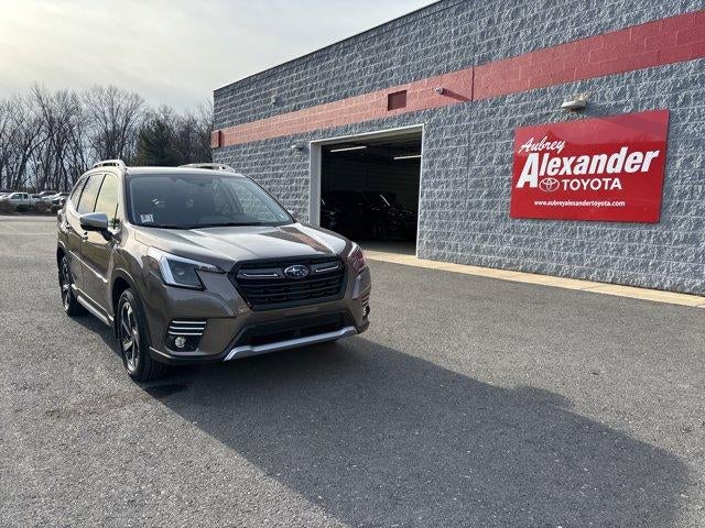 2023 Subaru Forester Touring CVT