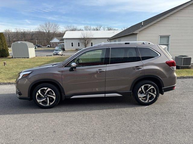 2023 Subaru Forester Touring CVT