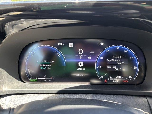 2023 Toyota Crown Limited AWD (Natl)