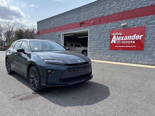 2025 Toyota Crown Signia Limited AWD (Natl)