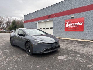 2024 Toyota Prius LE (Natl)