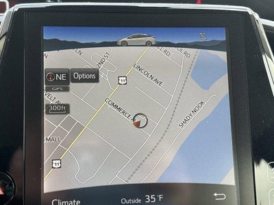 2021 Toyota Prius Limited (Natl)