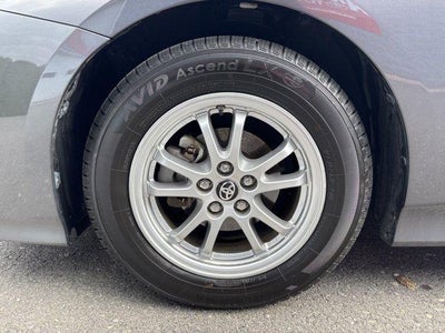 2016 Toyota Prius 5dr HB Two (SE)