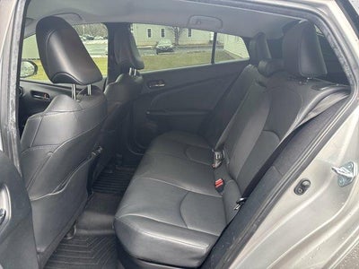 2022 Toyota Prius LE AWD-e (Natl)