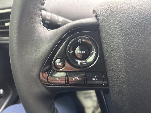 2022 Toyota Prius LE AWD-e (Natl)