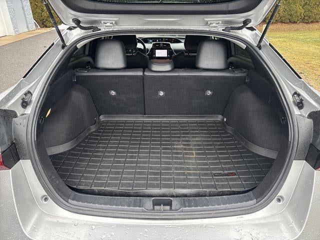 2022 Toyota Prius LE AWD-e (Natl)