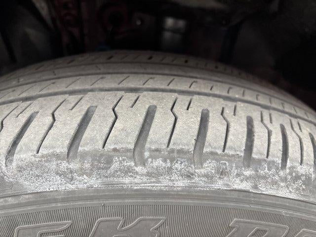 2022 Toyota Venza LE AWD (GS)