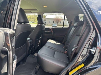 2020 Toyota 4Runner TRD Off Road Premium 4WD (Natl)