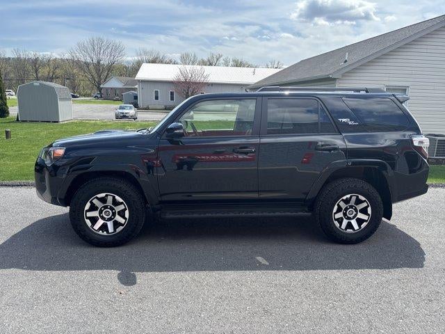 2020 Toyota 4Runner TRD Off Road Premium 4WD (Natl)