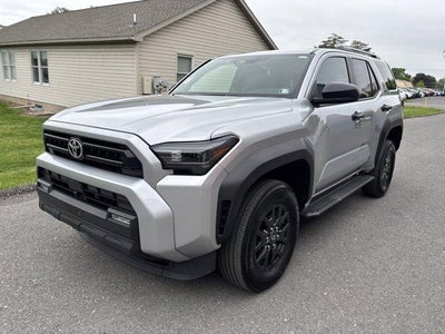 2025 Toyota 4Runner SR5 4WD (GS)