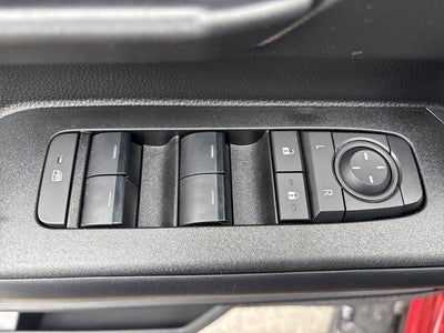 2025 Toyota 4Runner SR5 4WD (GS)