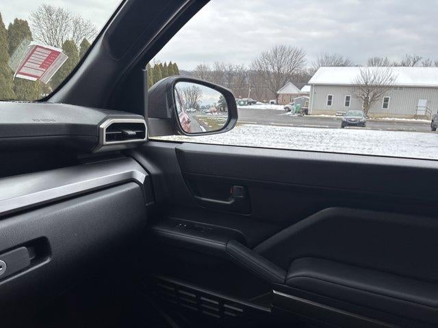 2025 Toyota 4Runner SR5 4WD (GS)