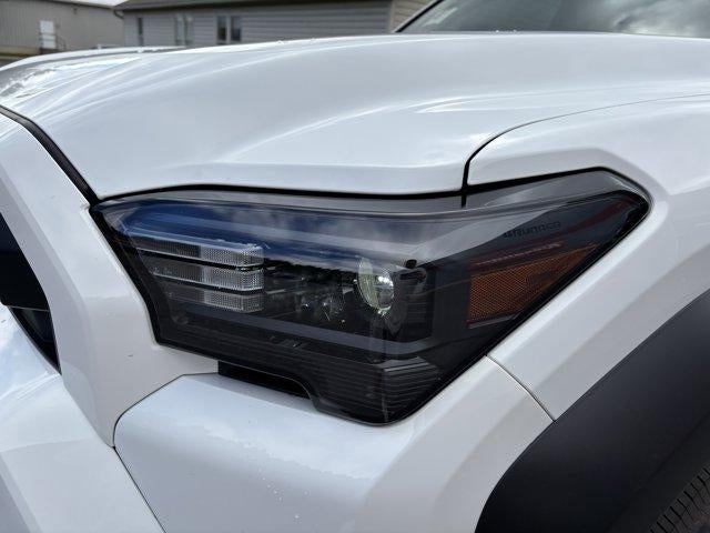 2025 Toyota 4Runner SR5 4WD (GS)