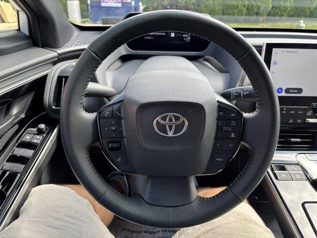 2024 Toyota bZ4X XLE AWD (Natl)
