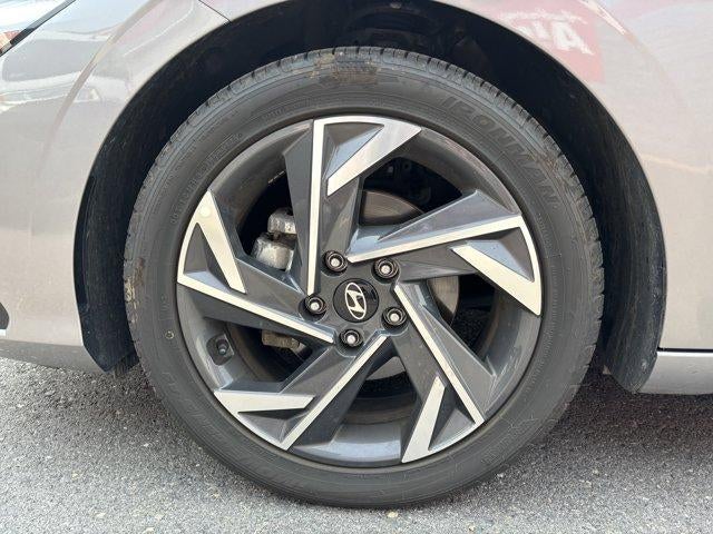 2025 Hyundai ELANTRA SEL Convenience IVT