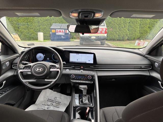 2025 Hyundai ELANTRA SEL Convenience IVT