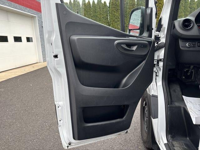 2025 Mercedes-Benz Sprinter Cargo Van 2500 Standard Roof I4 Diesel 144" RWD