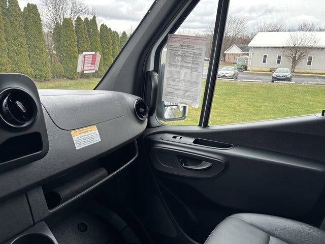 2025 Mercedes-Benz Sprinter Cargo Van 2500 Standard Roof I4 Diesel 144" RWD