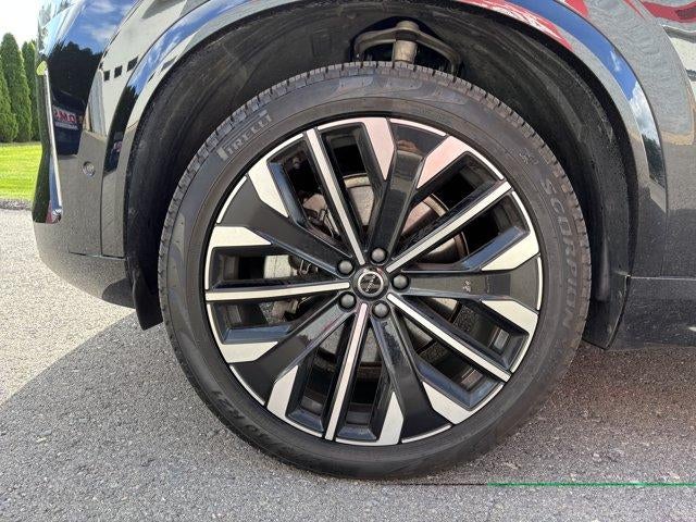 2025 Volvo XC90 2025.5 B6 AWD Plus 7-Seater
