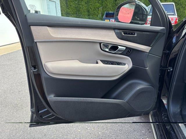 2025 Volvo XC90 2025.5 B6 AWD Plus 7-Seater
