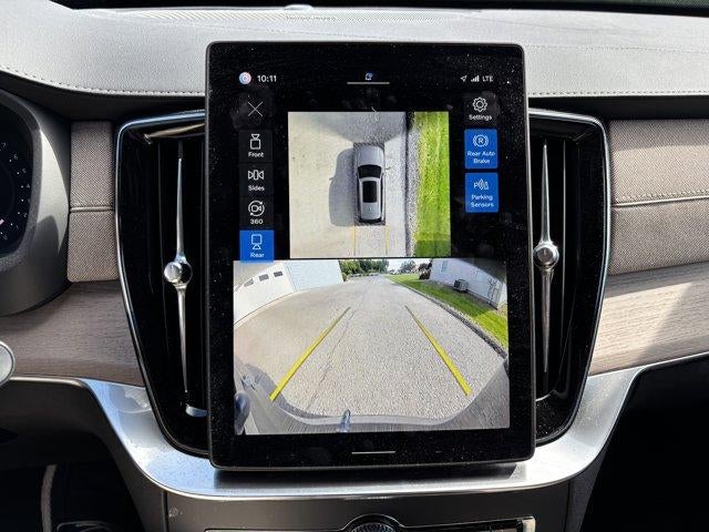 2025 Volvo XC90 2025.5 B6 AWD Plus 7-Seater