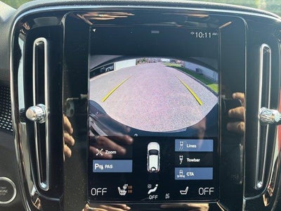 2021 Volvo XC40 T5 AWD R-Design