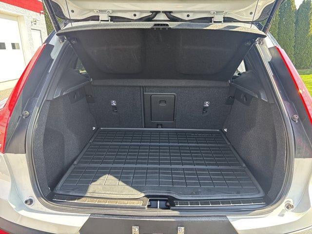 2021 Volvo XC40 T5 AWD R-Design