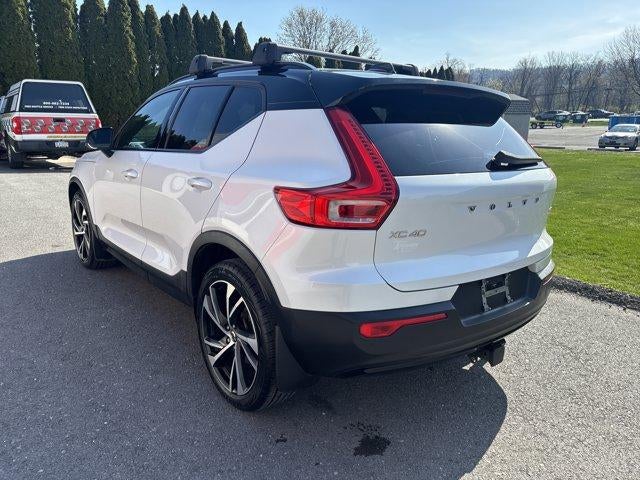 2021 Volvo XC40 T5 AWD R-Design