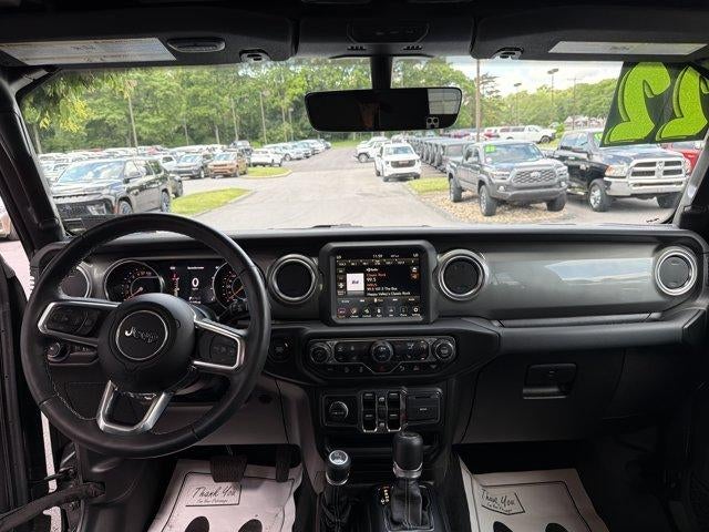 2022 Jeep Wrangler Unlimited Sahara 4x4