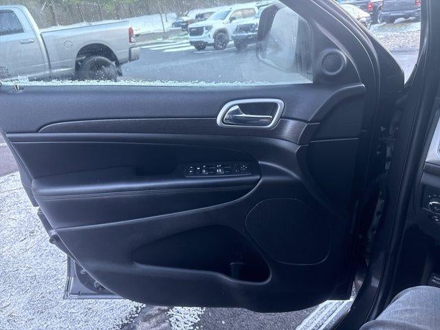 2018 Jeep Grand Cherokee Altitude 4x4 *Ltd Avail*