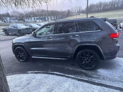2018 Jeep Grand Cherokee Altitude 4x4 *Ltd Avail*