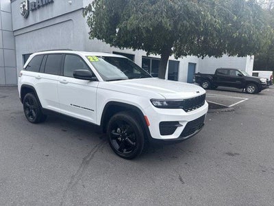 2023 Jeep Grand Cherokee Altitude 4x4