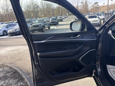 2022 Jeep Grand Cherokee Limited 4x4