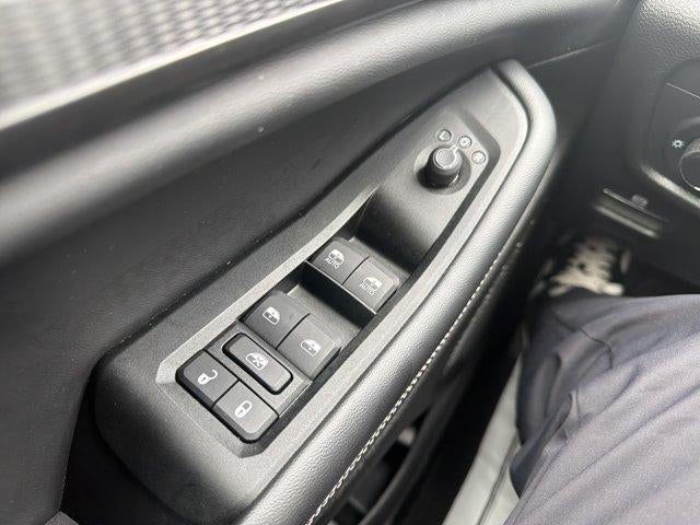 2025 Jeep Grand Cherokee L Altitude X 4x4