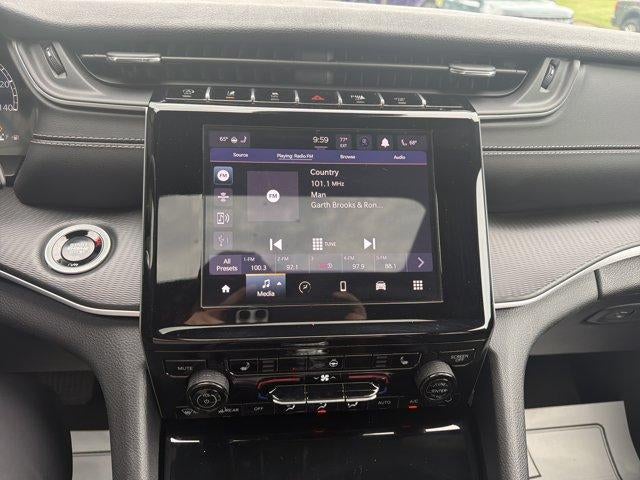 2025 Jeep Grand Cherokee L Altitude X 4x4