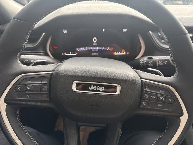 2023 Jeep Grand Cherokee L Altitude X 4x4