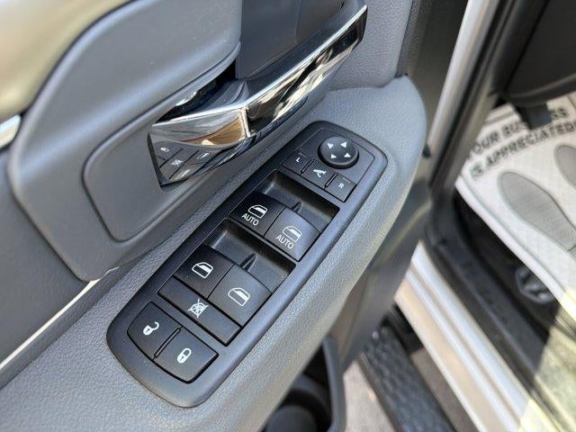 2018 RAM 1500 Harvest 4x4 Crew Cab 5'7" Box *Ltd Avail*