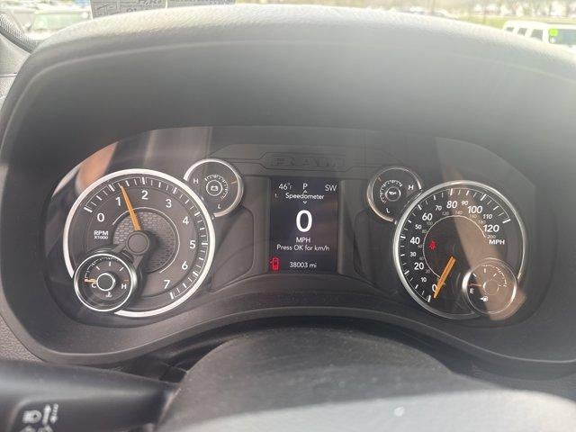 2022 RAM 1500 Big Horn 4x4 Quad Cab 6'4" Box