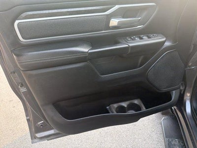 2020 RAM 1500 Big Horn 4x4 Crew Cab 5'7" Box