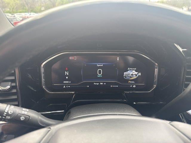 2025 Chevrolet Silverado 3500 HD Crew Cab Long Box 4-Wheel Drive LT