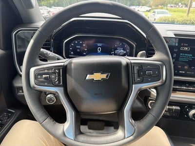 2023 Chevrolet Silverado 1500 Crew Cab Short Box 4-Wheel Drive LT 1LT