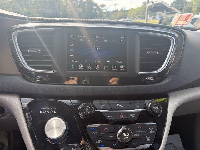 2018 Chrysler Pacifica Touring Plus FWD