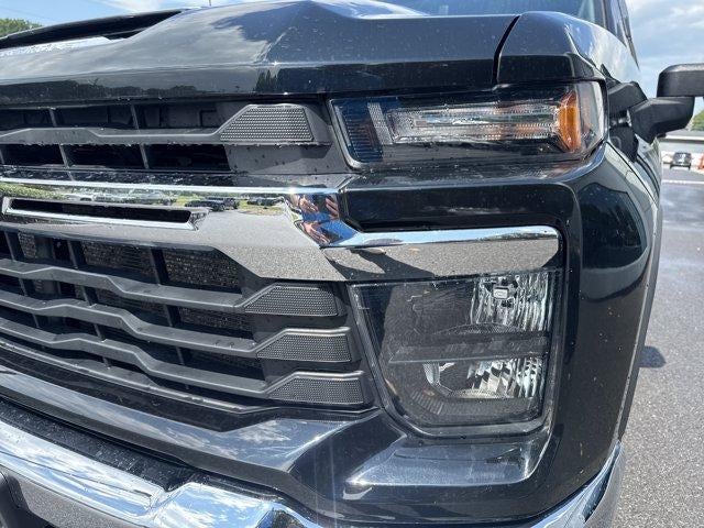 2024 Chevrolet Silverado 2500 HD Crew Cab Standard Box 4-Wheel Drive LT