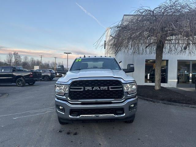 2024 RAM 3500 Big Horn 4x4 Crew Cab 8' Box