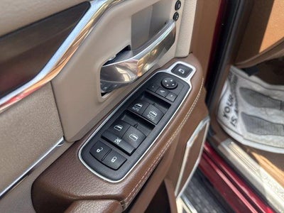 2022 RAM 3500 Laramie 4x4 Crew Cab 8' Box