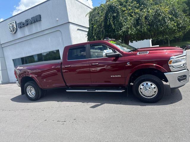 2022 RAM 3500 Laramie 4x4 Crew Cab 8' Box