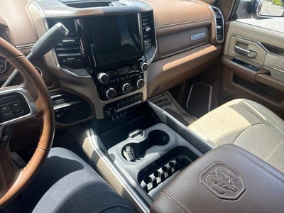 2022 RAM 3500 Laramie 4x4 Crew Cab 8' Box