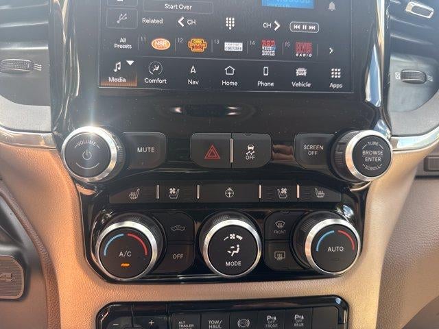 2022 RAM 3500 Laramie 4x4 Crew Cab 8' Box